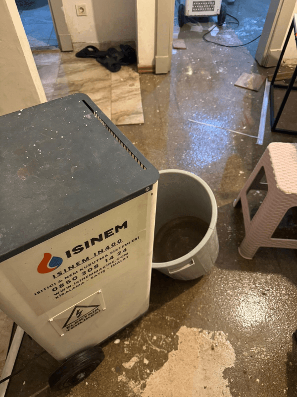 Su Baskını Sonrası Kurutma İşlemi